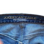 American Eagle  Mom Jean Womens Denim Jeans Medium Wash Size 6 High Rise Photo 4