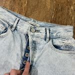 PacSun  high-rise straight distressed light wash button butterfly denim jeans Photo 4