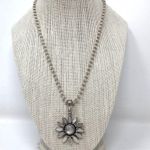 Sterling Silver Daisy pendant necklace, 34.8g Photo 3