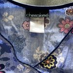 Cherokee  Multi Pocket Floral Scrub top, size Small Photo 1