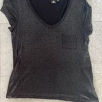 Rock & Republic  women’s deep V‎ black tee shirt silver sparkles cap sleeves sz L Photo 4