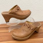 Frye Boots Charlotte Flower Tan Leather Heeled Mules Slip On Size 8M Photo 1