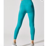 Carbon38 High Rise 7/8 Legging In Cloud Compression Dark Teal Size M $98 Blue Size M Photo 2