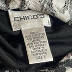 Chico's  Active Women Windbraker Size 3 Hooded Zippered Jacket Floral Z-258‎ Photo 3