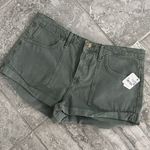Free People Beginner’s Luck Cotton Cuffed Shorts, Olive Size 32 New w/Tag Photo 5