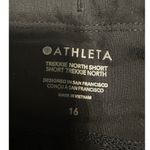 Athleta  Trekkie North Short Women's Plus Size 16 Black Athleisure Zip Pockets Photo 2