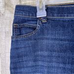 Lee  Size 10 Short Relaxed 1889 Blue Denim Jeans with 5 Pockets Photo 5