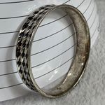 Premier Designs Vintage Bangle Style Silver Color Bracelet Houndstooth Pattern Photo 7