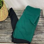 Alo Yoga Green & Black Tight Legging Pants S Photo 0