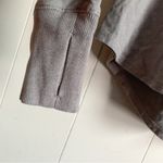 NEW ERA WI Hockey Mom Cowlneck Graphic Lightweight Long Sleeve Tee Xl Gray Photo 2