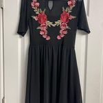 potter's pot  Black Mesh Floral Rose Embroidered Dress with pink flowers Photo 0