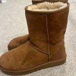 UGG Classic Short Photo 4