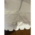 Lilly Pulitzer  Colette white scalloped skirt size 6 Photo 4