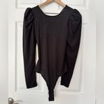 ASTR  The Label Medium Rib Multi Back Cutout Bodysuit In Black Long Puff Sleeve Photo 4