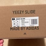 Yeezy slide glow green (first release) Photo 7