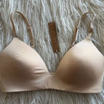 SKIMS Wireless Form T-shirt Bra Sand Size 34C Photo 0