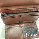 Brighton Vtg Brown Embossed Leather Tapestry Wallet Clutch Silver Bar Accent Photo 8