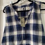 NWT Bass blue plaid blouse. Sleeveless, v Photo 2