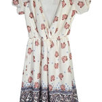 MaRu Flowy Floral Cold Shoulder Short Sleeve V Photo 0