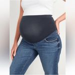 Old Navy NWT  Full Panel OG Straight Maternity Jeans in Ayla Wash - Size 6 Long Photo 3