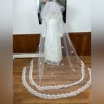 Beautiful Preserved Vintage 1960s Organza Wedding Gown & Veil! White Size 10 Photo 4