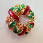 Vintage Christmas Holiday Wreath Red Green Gold Tone Sweater Clip Photo 5