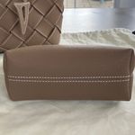 NWT Verafied New York Etoupe Woven Basket Bag Tan Photo 3