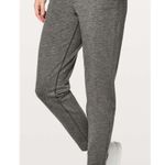 Lululemon  City Trek Trouser II *28"
Heathered Black, size 4 Photo 0