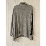 Vera Wang Simply  sweater gray Medium Photo 1
