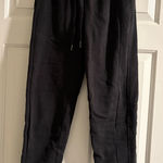 Lululemon  Scuba Joggers High-Rise Photo 0
