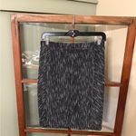 Banana Republic Pencil Skirt - Size 4 Photo 1