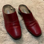 Munro  Red Leather Mule Heels Size 9 Women's‎ Slip On Comfort Shoes Rubber Sole Photo 0