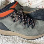 Columbia Newton Ridge™ Plus Waterproof Hiking Boot Photo 2