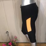 Nike Dri Fit Cropped Running Black Leggings Back Zipped Pockets Women's Size S Photo 1