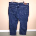 Madewell  Women’s The Perfect Vintage Straight Jean Medium Wash Denim Jeans Photo 6