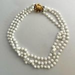 Vogue vintage white beaded triple strand choker necklace White Photo 3