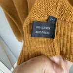 Alpaca 111 Woman’s Vneck Sweater Sz L Orange Tight Knit 100% Alpaca Made In Peru Size L Photo 2
