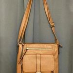 Bueno  SHOULDER/CROSSBODY PURSE CARAMEL BROWN MUTIL POCKETS ADJUSTABLE STRAP Photo 1