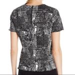Vince Camuto Short Sleeve Back Zip Cityscape Scuba Tee Top Photo 2