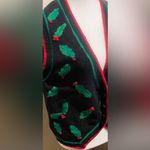 Bechamel Women’s Size SP Holly Berry Black/Green Christmas Sweater Vest Vintage Black Photo 3