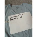 Mountain and Isles Women's Sleeveless V Photo 3