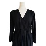 Old Navy  Maternity Black V-Neck 3/4 Sleeve Tie Waist Blouse Top Size Medium NEW Photo 3