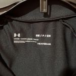 Under Armour Long Sleeve Pull Over Photo 1