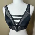 Victoria's Secret Satiny Lace Bra Bralette Crop Top - XS Photo 1