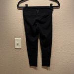 Aritzia TNA Black Cropped Leggings Size Small Photo 3