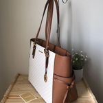 Michael Kors Purse Photo 3