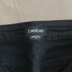 Bebe BNWOT black embroidered detail skinny jeans size 26 Photo 1