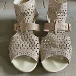 None Gold gladiator style sandals 8-8.5 (39) Photo 1