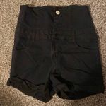 FAVLUX Shorts Photo 0