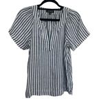 J.Crew Flutter-Sleeve 100% Linen V-Neck Top in Stripe - Size XS Photo 2